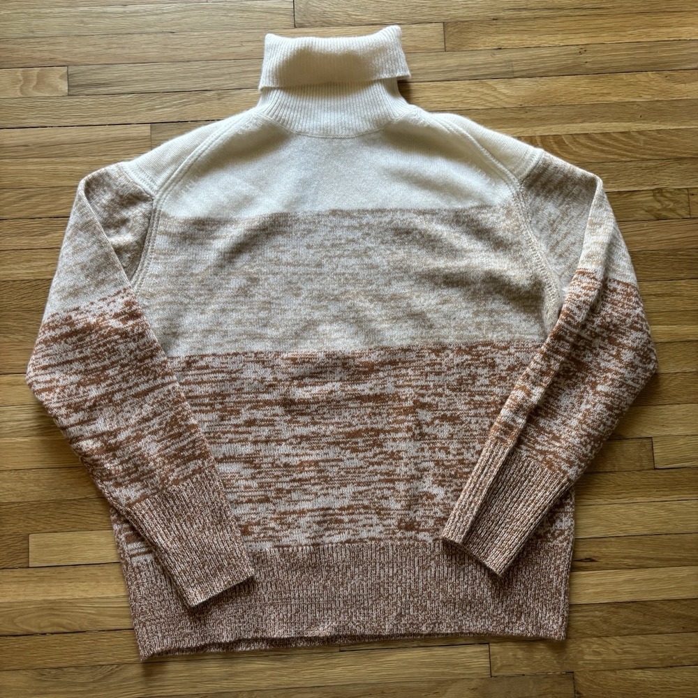 J Crew 100% Cashmere Turtleneck Sweater Women's Large Colorblock Cream Tan Chic